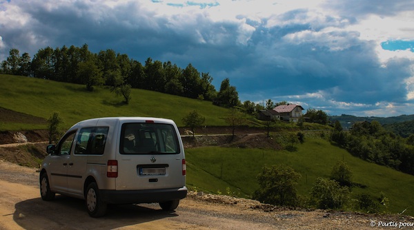 Sur la route près de Todorovo, Bosnie-Herzégovine