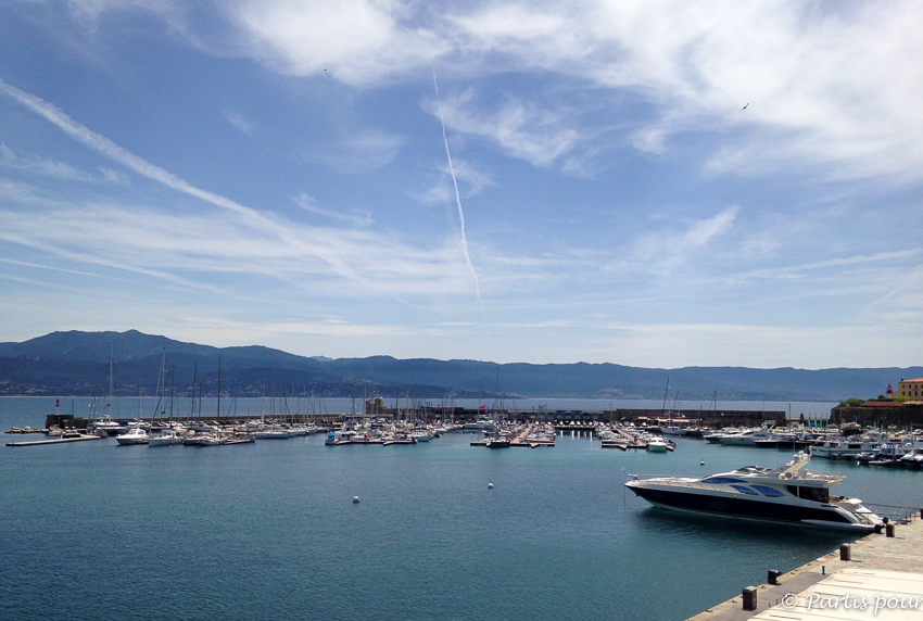 Palais des Congrès Ajaccio Salon Blogueurs Voyage