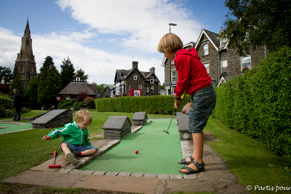 Partie de mini-golf, White Platts, Ambleside, Lake District National Park