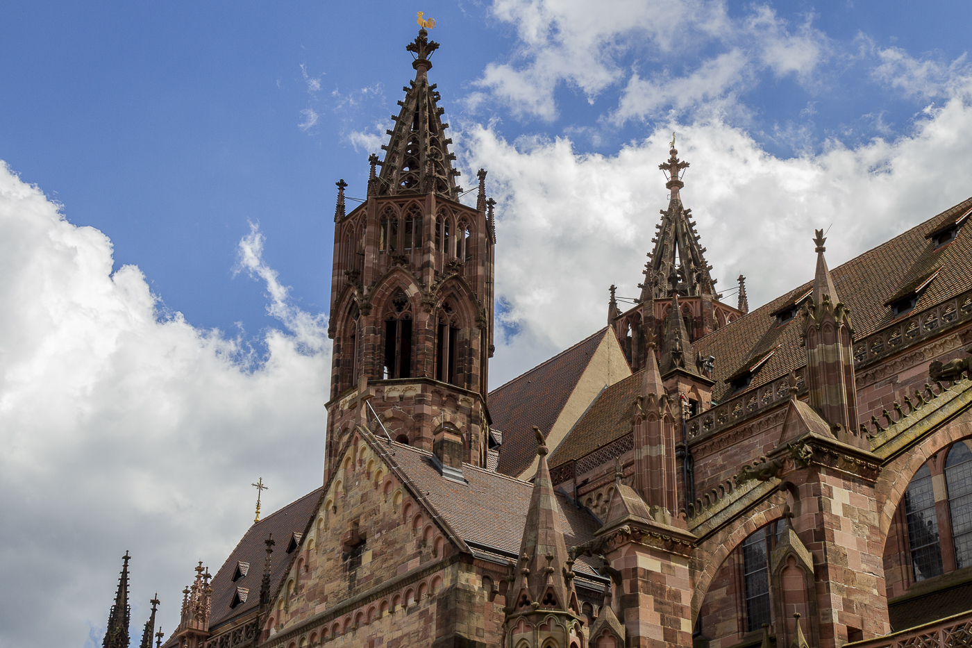 Partis Pour. Trois jours en Forêt-Noire. Cathédrale de Fribourg-en-Brisgau