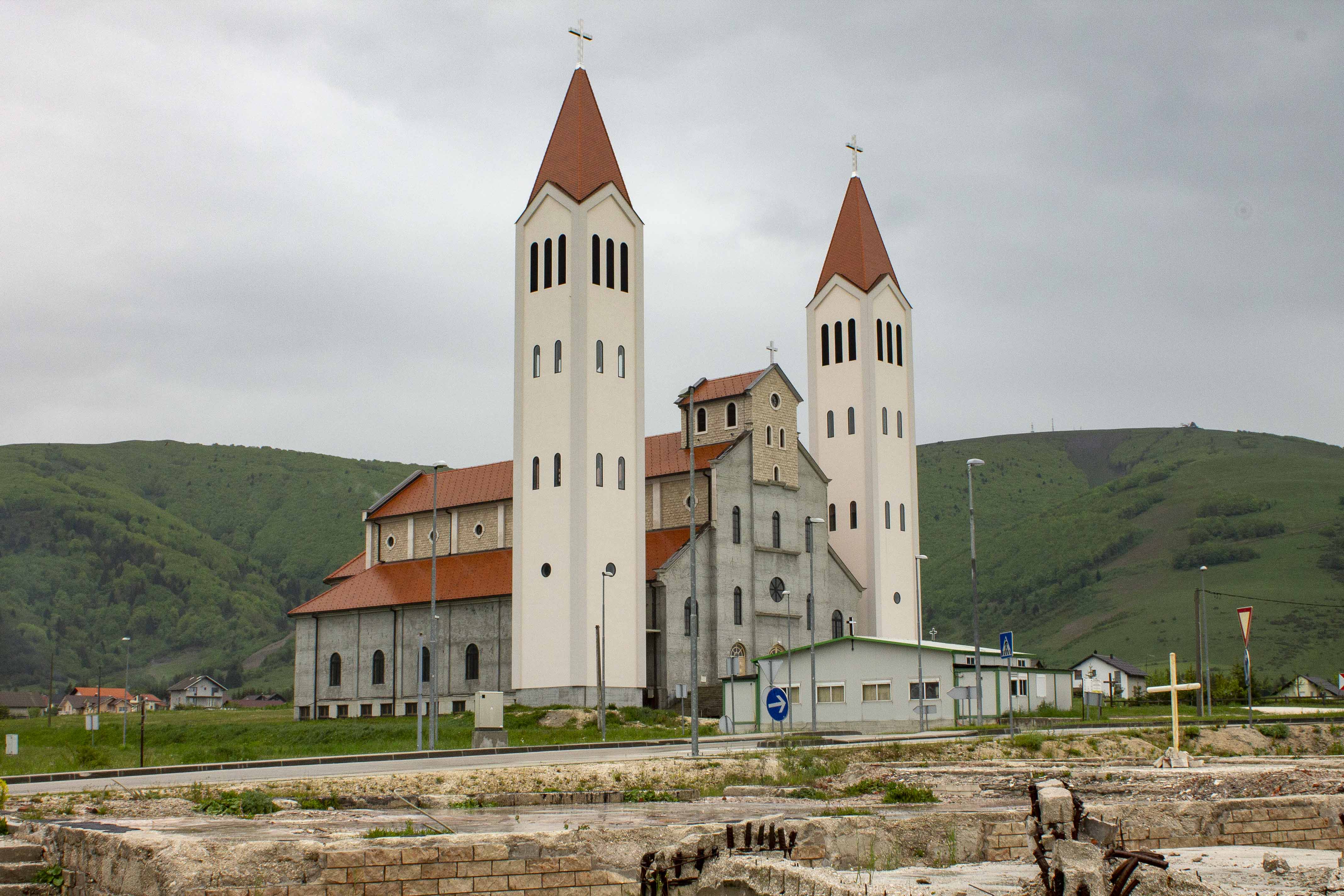 Kupres_Bosnie_PartisPour-2 Kupres. Itinéraire d'un road trip en Bosnie. Partis Pour