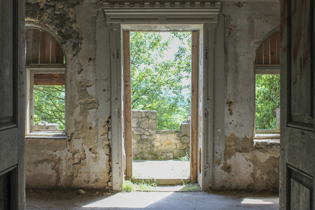 Ostrozac_Chateau_Bosnie_PartisPour-3 Chateau d'Ostrozac. Itinéraire d'un road trip en Bosnie. Partis Pour