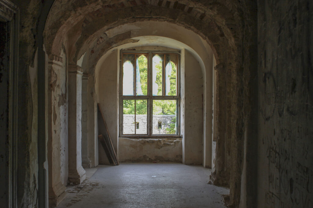 Ostrozac_Chateau_Bosnie_PartisPour-4 Chateau d'Ostrozac. Itinéraire d'un road trip en Bosnie. Partis Pour